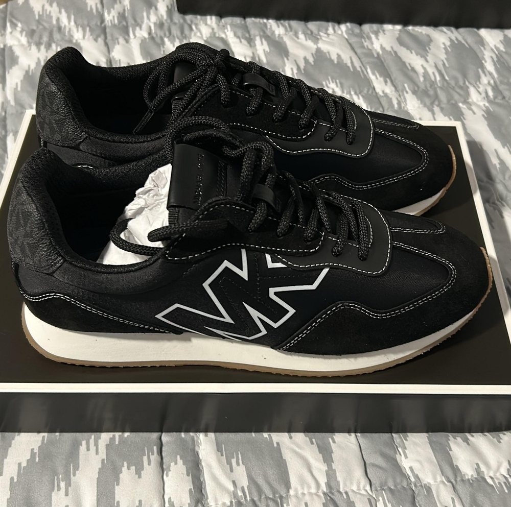 Michael Kors Black & White MK Logo Men’s Sneakers
Original price $185